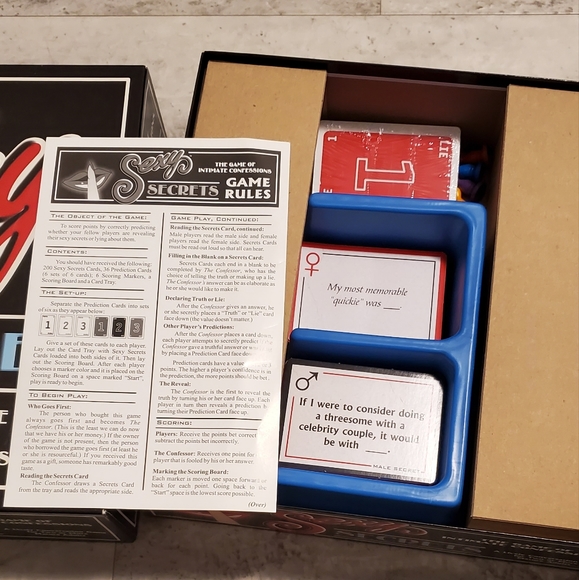 10/$30 like new sexy secrets game - Picture 2 of 5